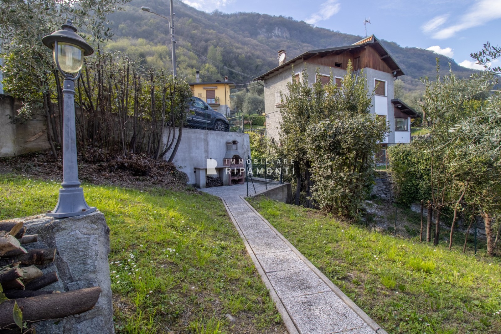 Villa unifamiliare in vendita in Via De Gasperi, Oliveto Lario